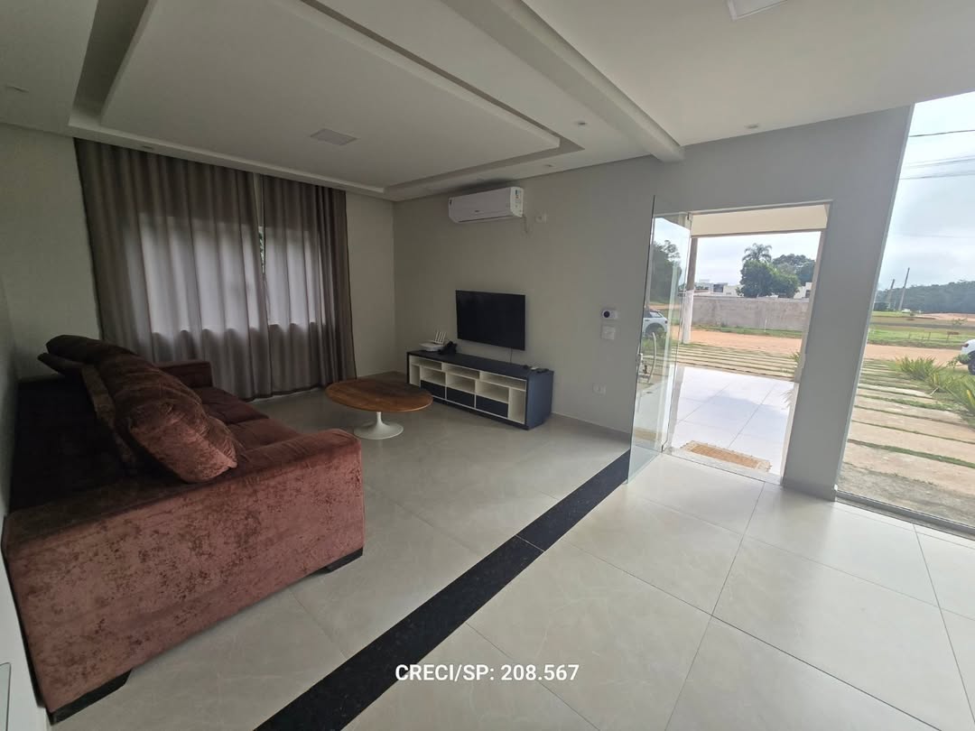 Casa Empreendimento Ninho Verde 2📌Casa Composta por 3 quartos sendo 2 suítes. Área ampla, duas (2)