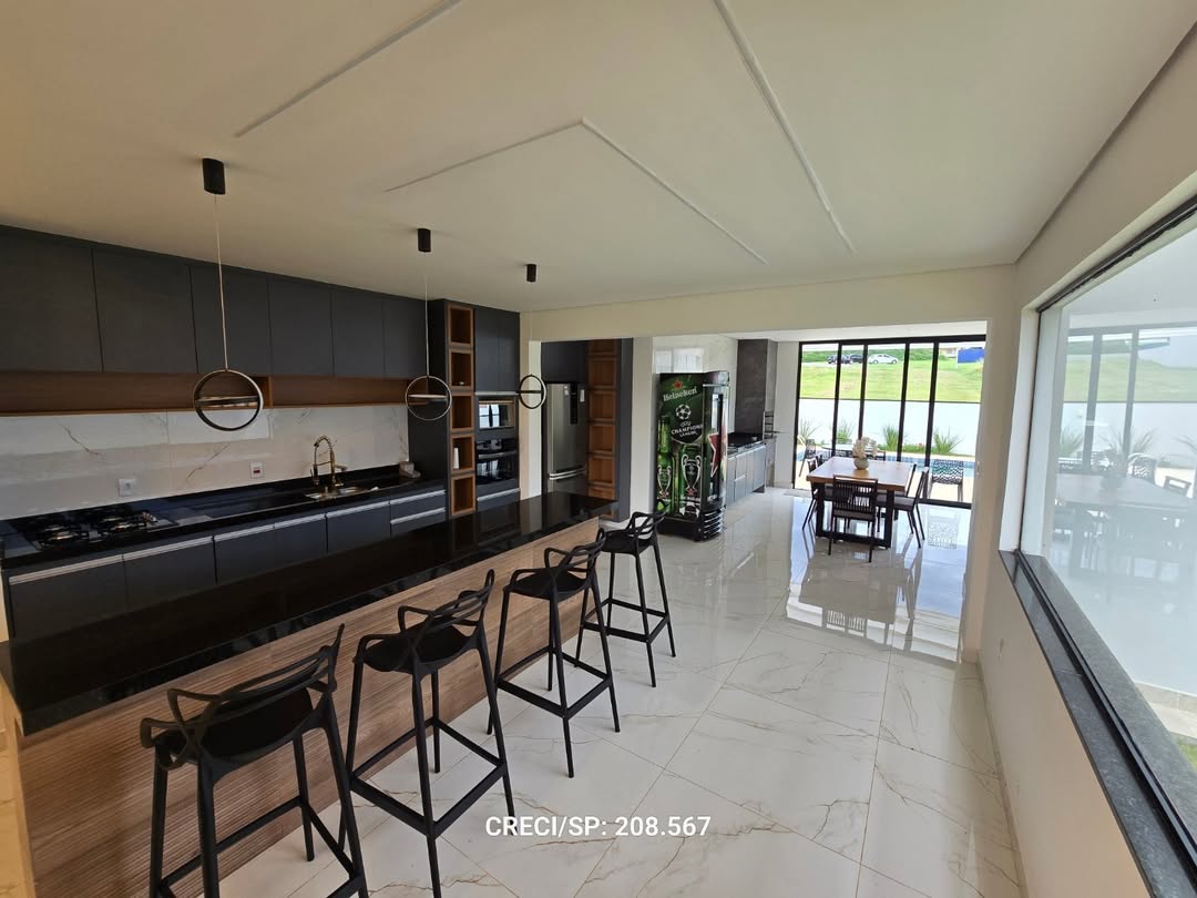 Casa completa mobiliada 🏡Composta por ;3 quartos sendo 1 suíte Depósito Piscina alvenariaÁrea g (2)