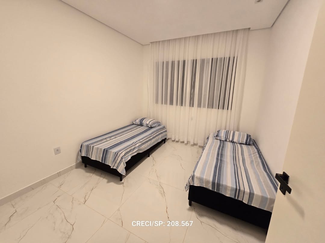 Casa completa mobiliada 🏡Composta por ;3 quartos sendo 1 suíte Depósito Piscina alvenariaÁrea g (6)
