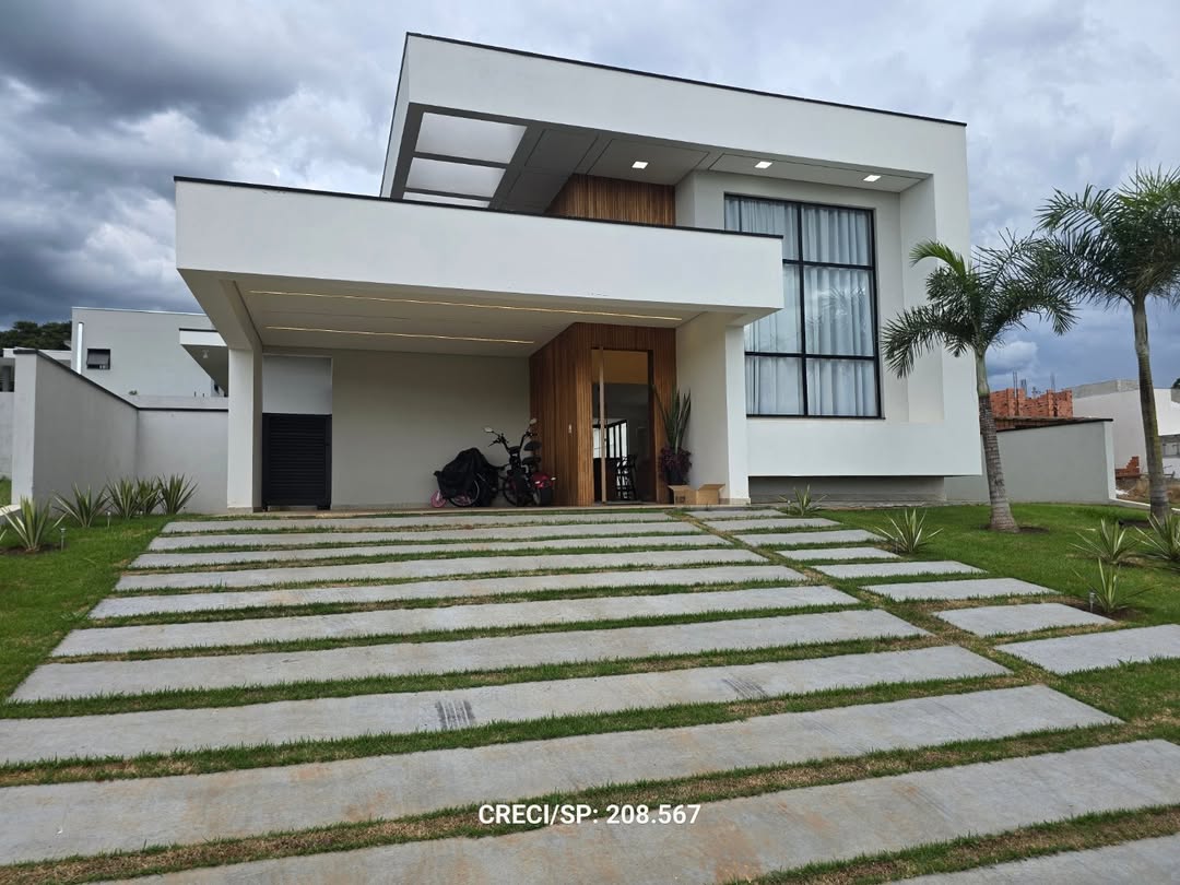 Casa completa mobiliada 🏡Composta por ;3 quartos sendo 1 suíte Depósito Piscina alvenariaÁrea g