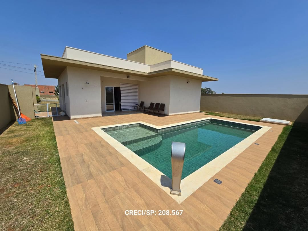 Casa loteamento fechado. Mobiliada;3 quartos sendo 1 suíte;Piscina alvenaria;Ótima localização n (1)