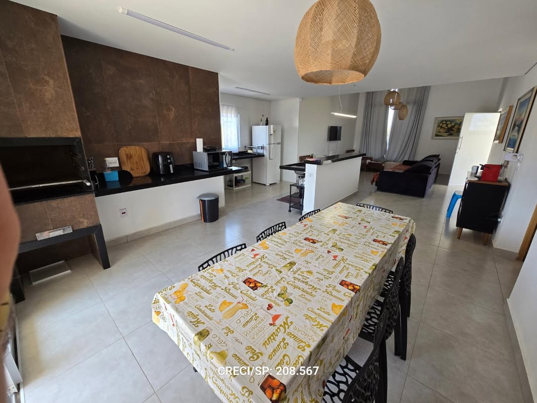 Casa loteamento fechado. Mobiliada;3 quartos sendo 1 suíte;Piscina alvenaria;Ótima localização n (2)