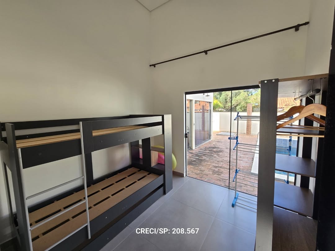 Casa térrea loteamento fechado 🏡Lote 450m²Área construída 186m²3 quartos sendo 1 suíte;Piscina (3)