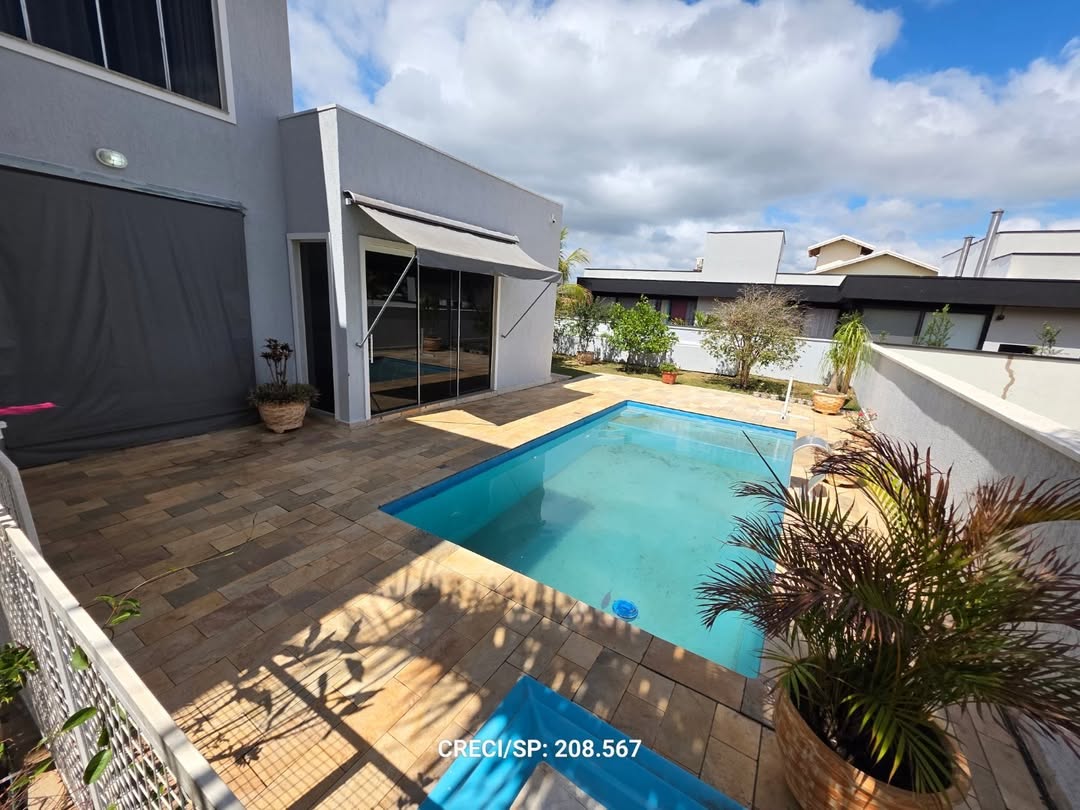 Loteamento fechado, portaria 24 hrs. Sobrado mobiliado;🏠Lote 450m²✅️3 suítes ✅️Piscina vinil;✅️ (9)
